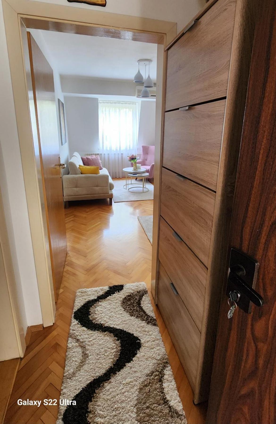 New Apartment 8, Self Check-In, Free Parking Skopje Esterno foto