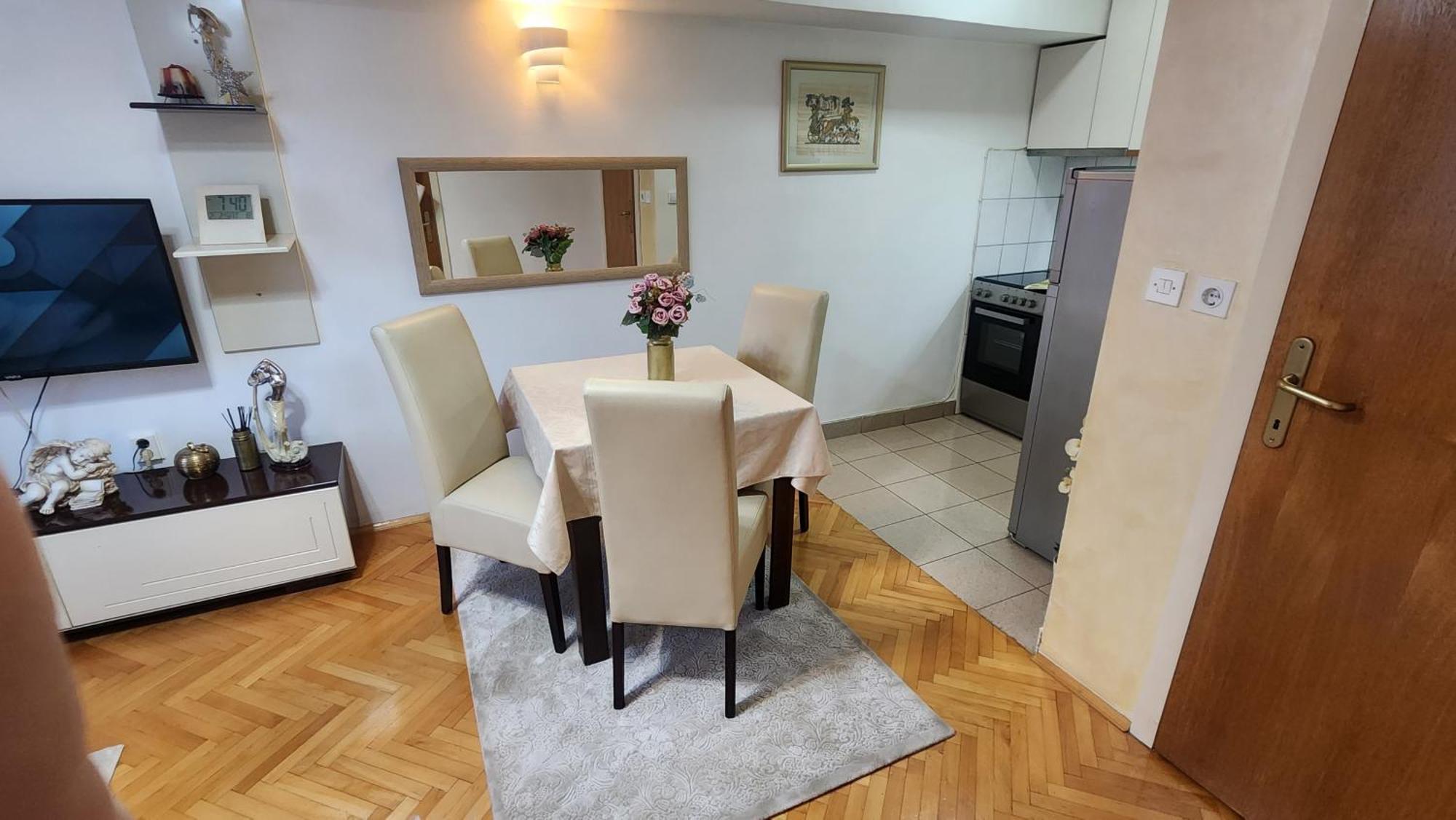 New Apartment 8, Self Check-In, Free Parking Skopje Esterno foto