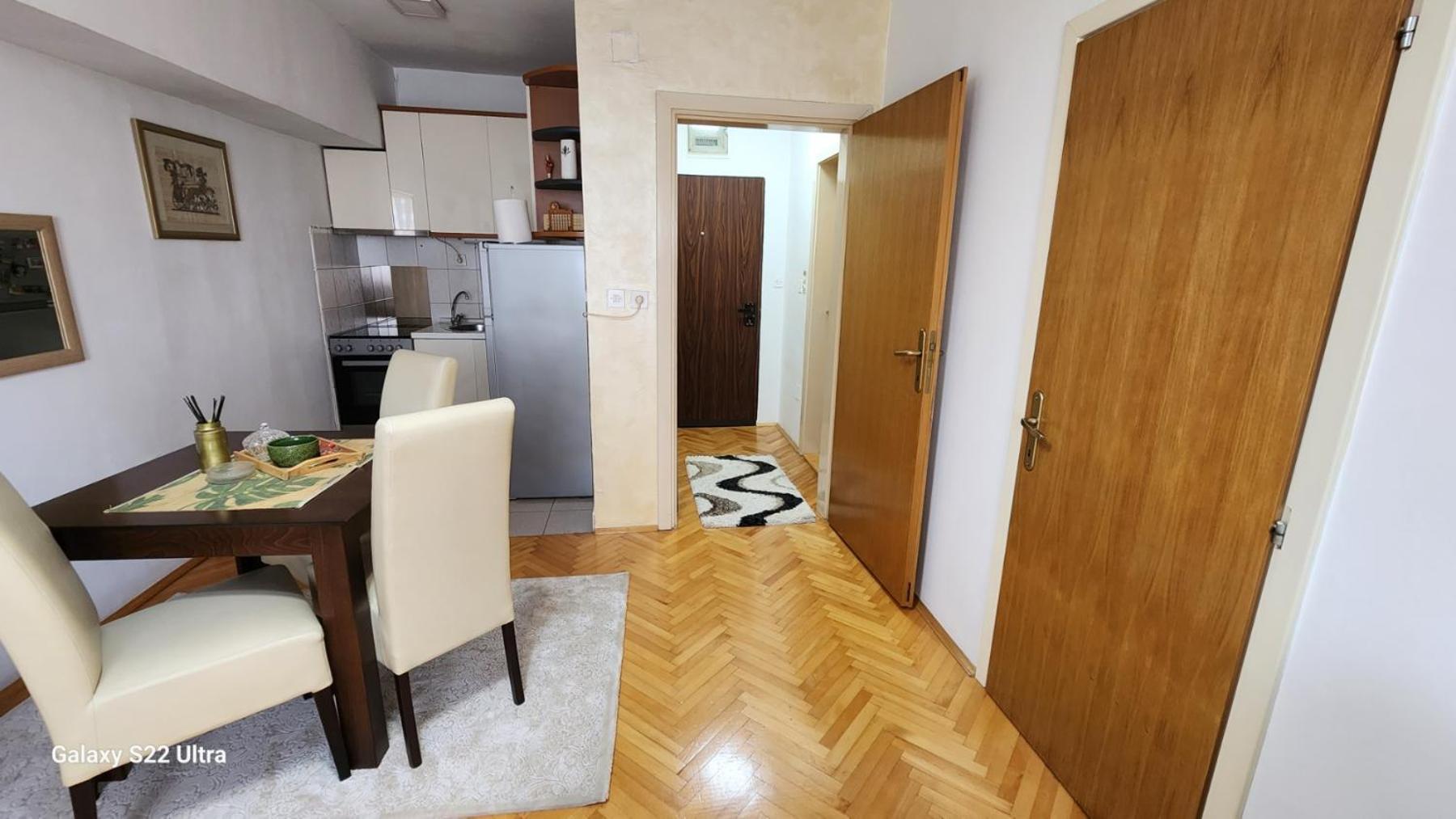 New Apartment 8, Self Check-In, Free Parking Skopje Esterno foto