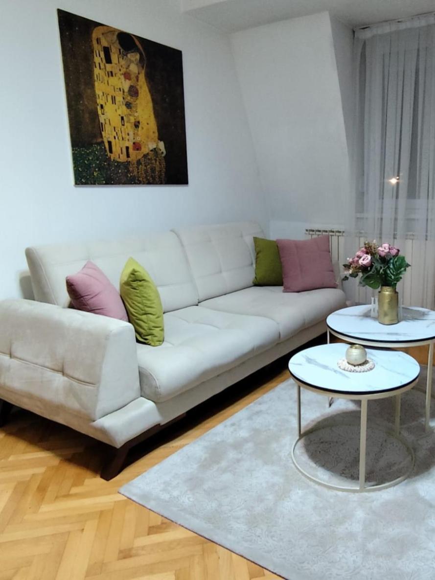 New Apartment 8, Self Check-In, Free Parking Skopje Esterno foto