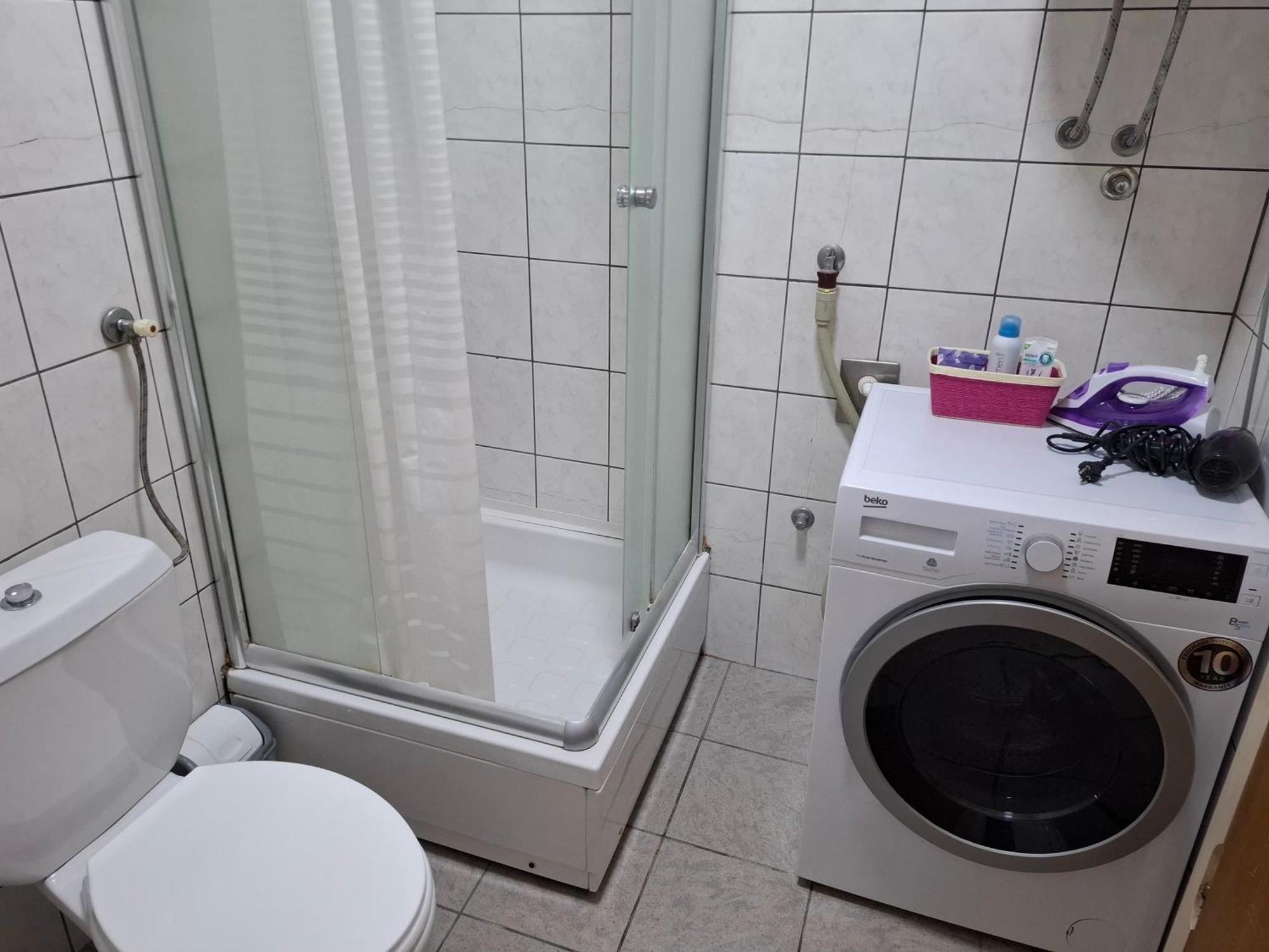 New Apartment 8, Self Check-In, Free Parking Skopje Esterno foto