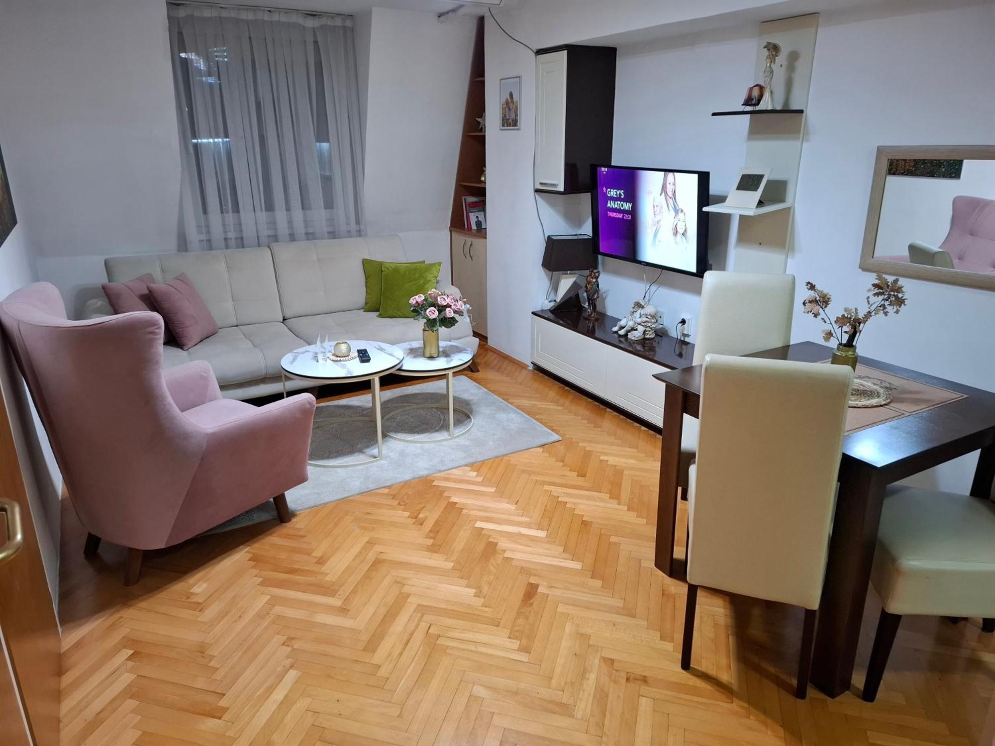 New Apartment 8, Self Check-In, Free Parking Skopje Esterno foto